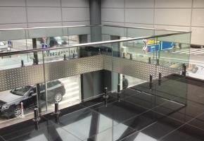 Кріплення зверху