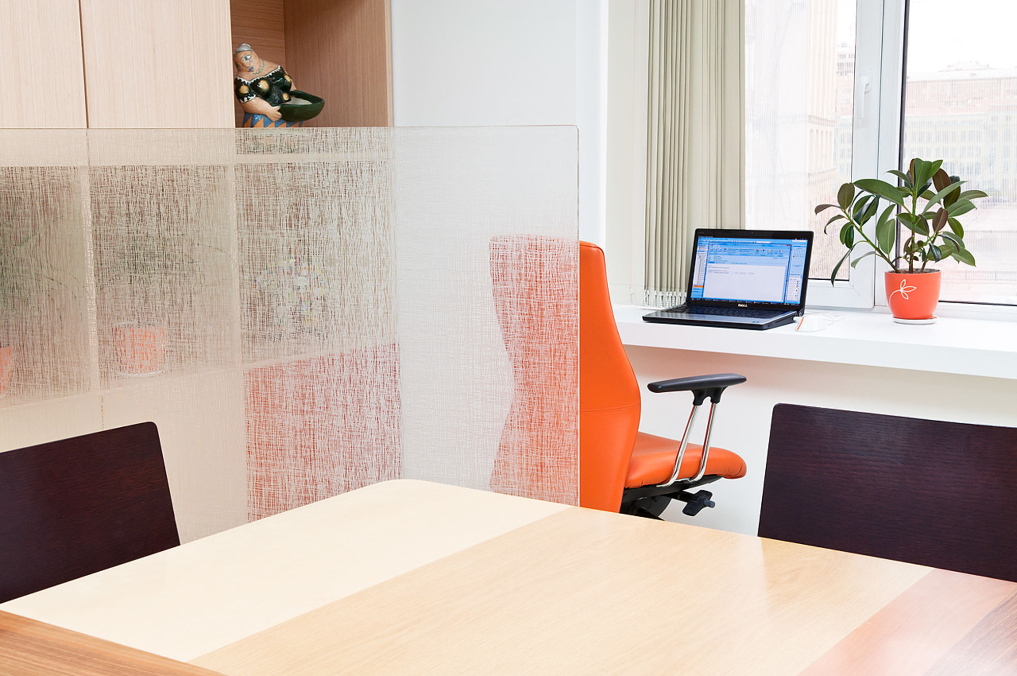 Фото Мобільні склянні перегородки UALCOM-ICE