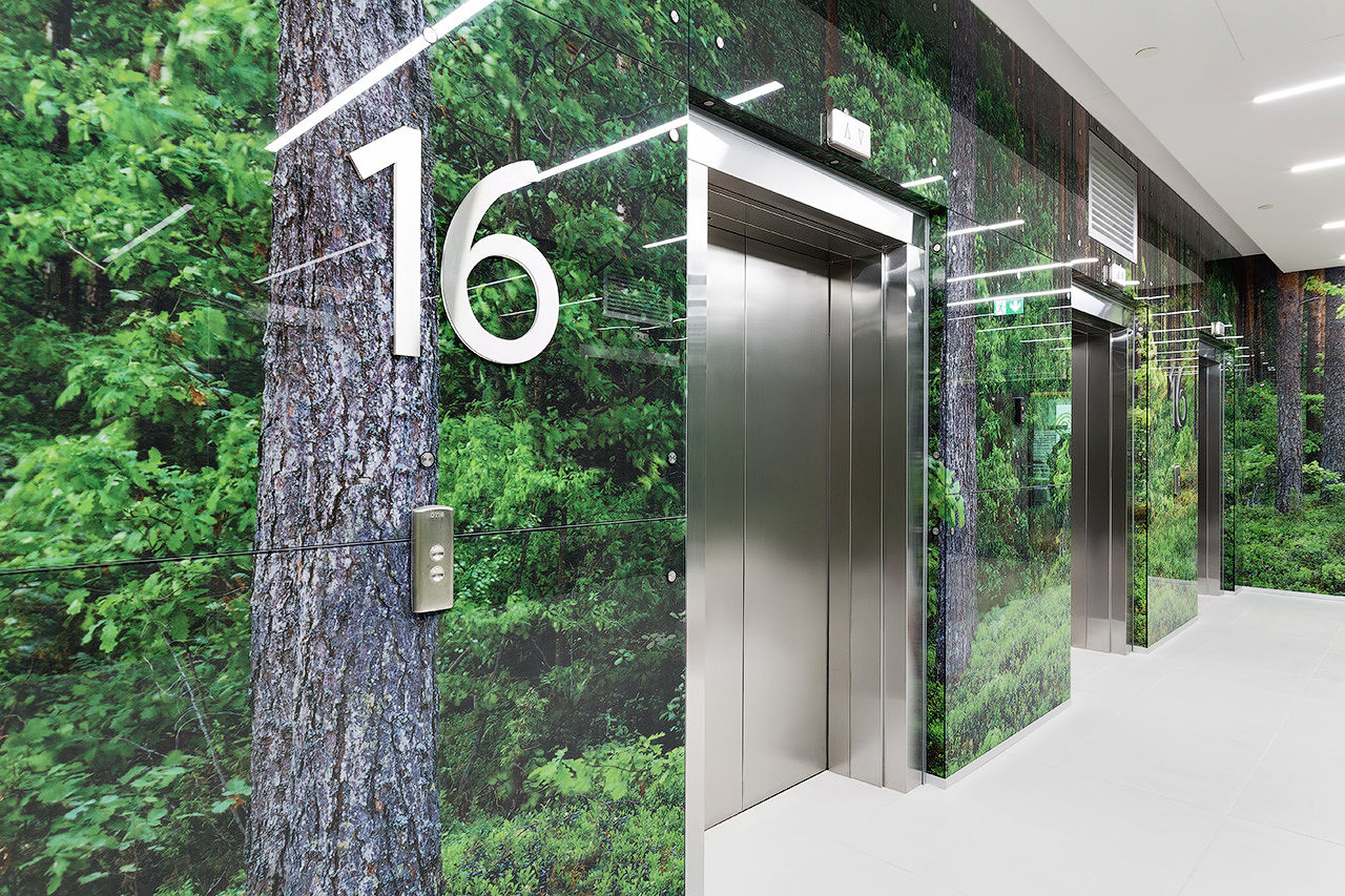 Фото Облицювання склом