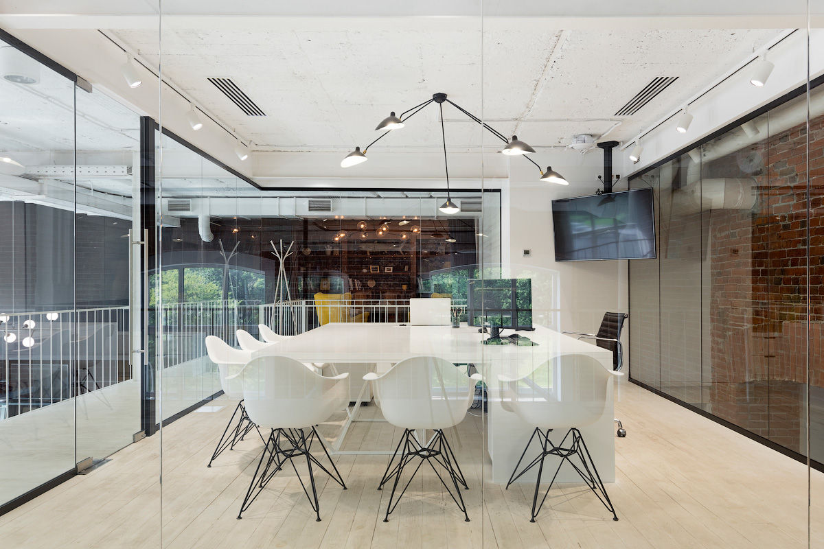 Фото Суцільноскляні перегородки UALCOM-Crystal