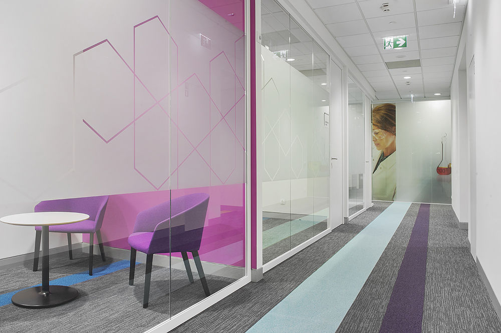 Фото Суцільноскляні перегородки UALCOM-Crystal