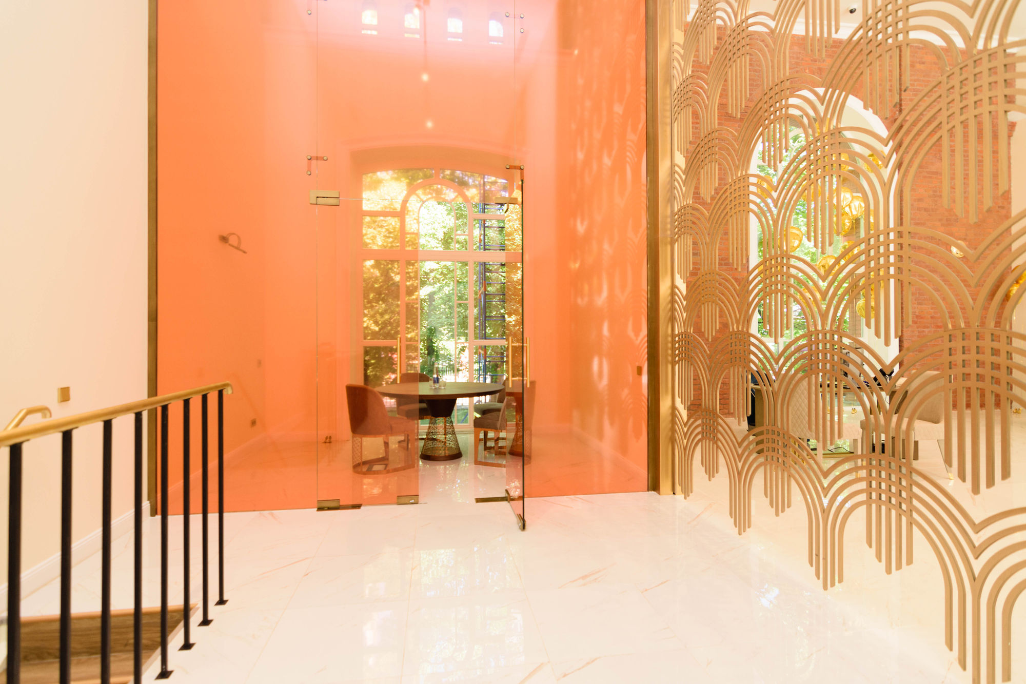 Фото Суцільноскляні перегородки UALCOM-Crystal