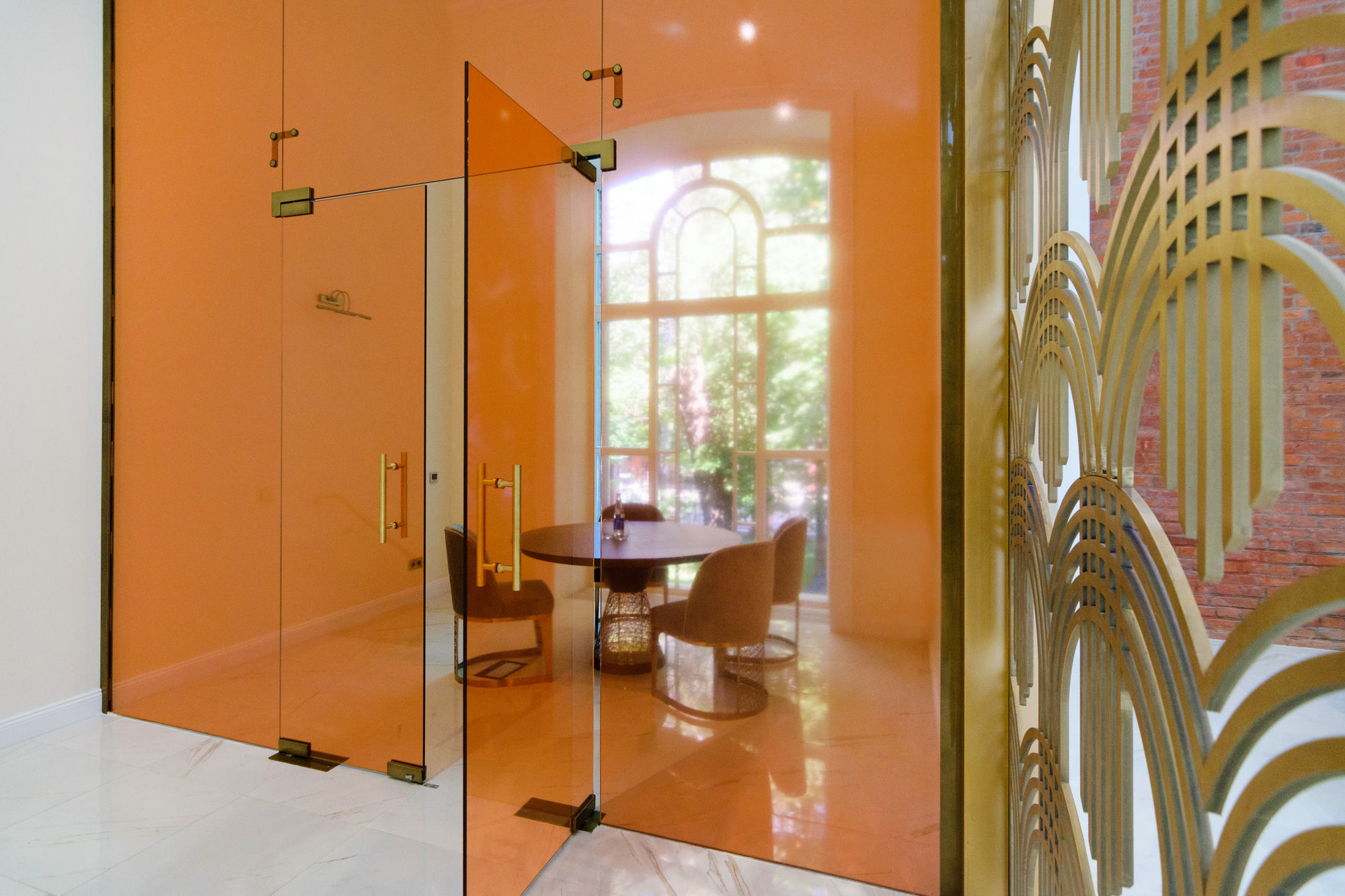 Фото Суцільноскляні перегородки UALCOM-Crystal