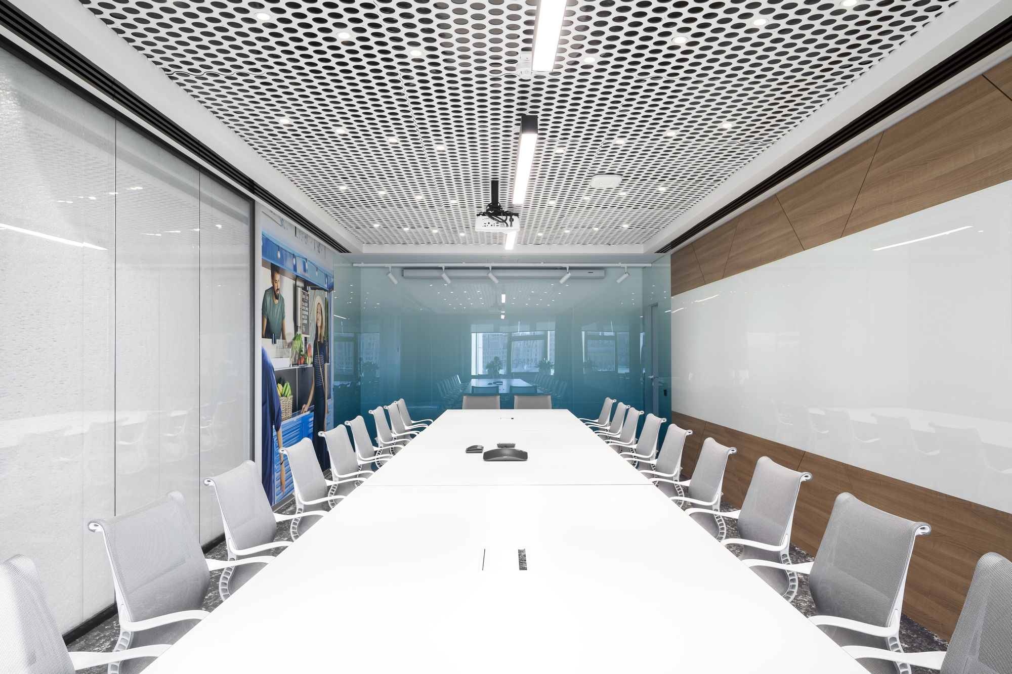 Фото Суцільноскляні перегородки UALCOM-Crystal