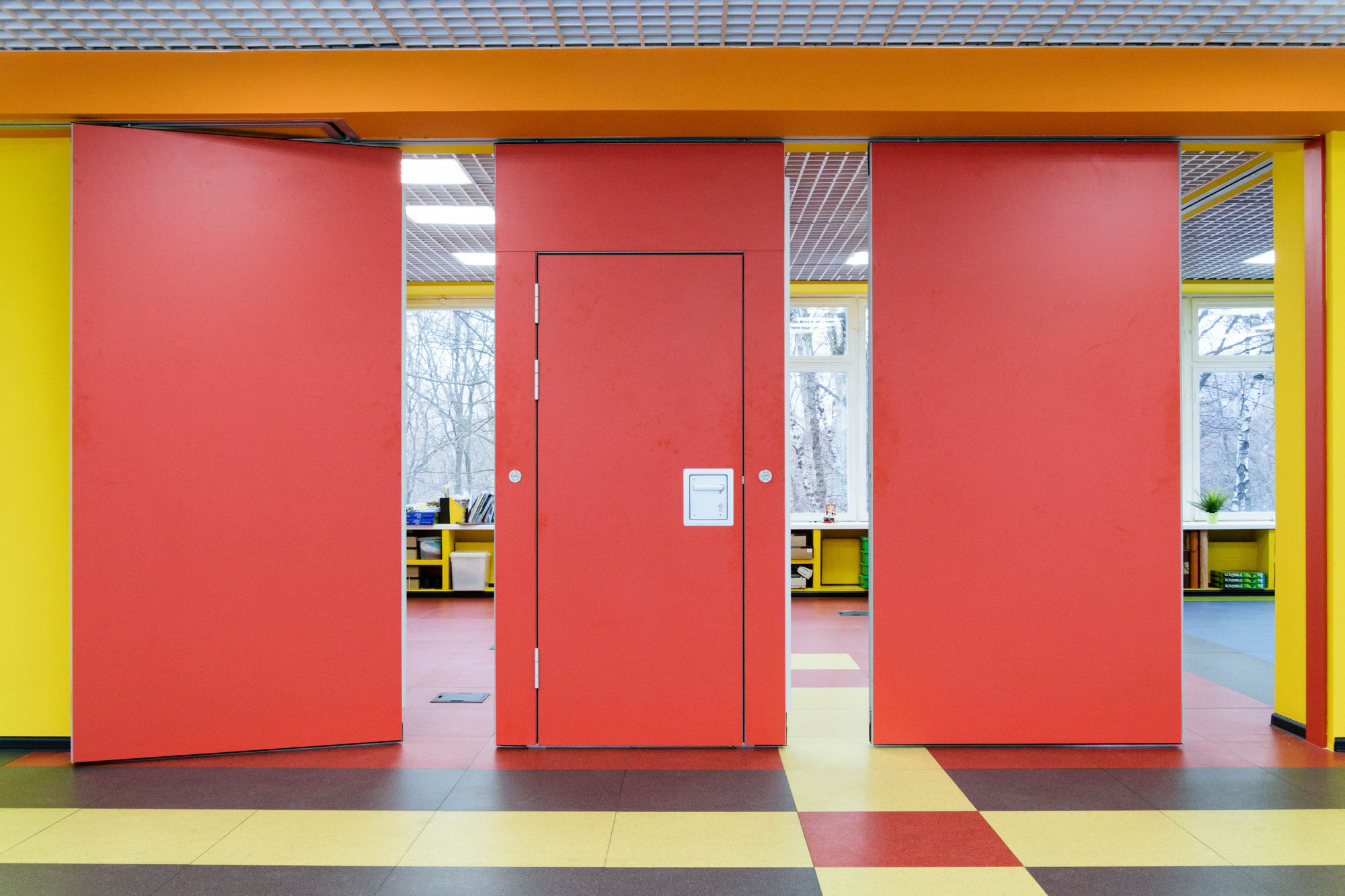 Фото Розсувні перегородки UALCOM Hufcor