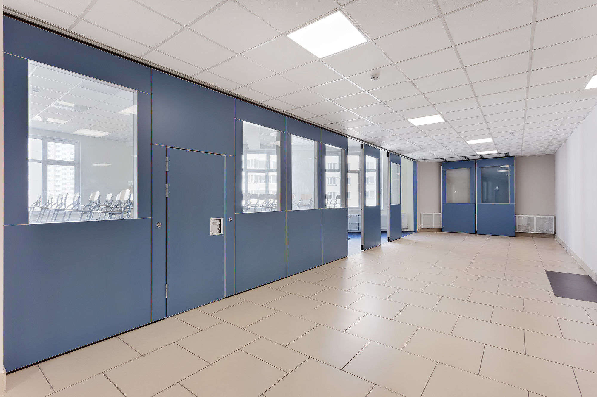 Фото Розсувні перегородки UALCOM Hufcor