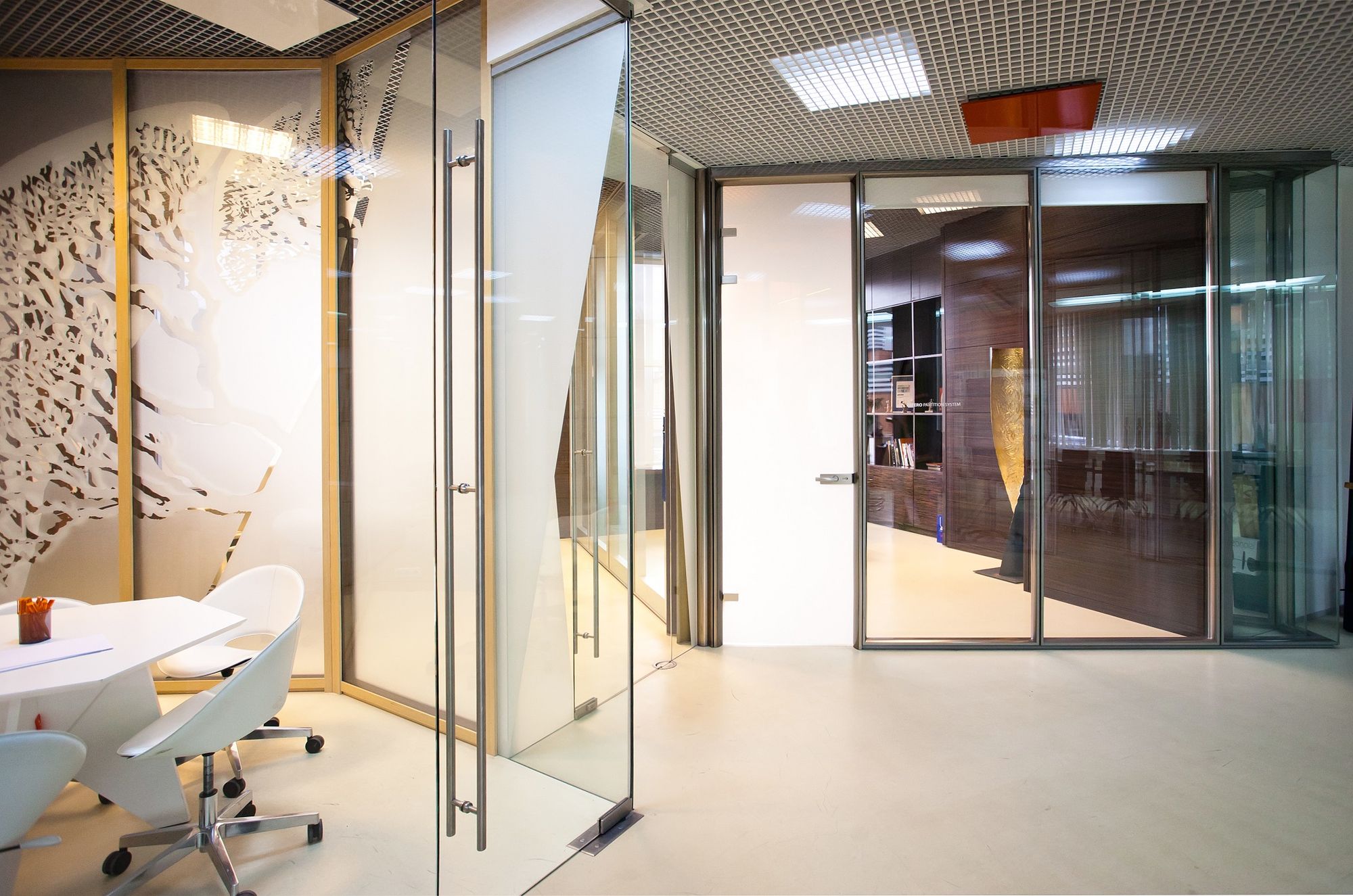 Фото Скло зі змінною прозорістю UALCOM SmartGlass