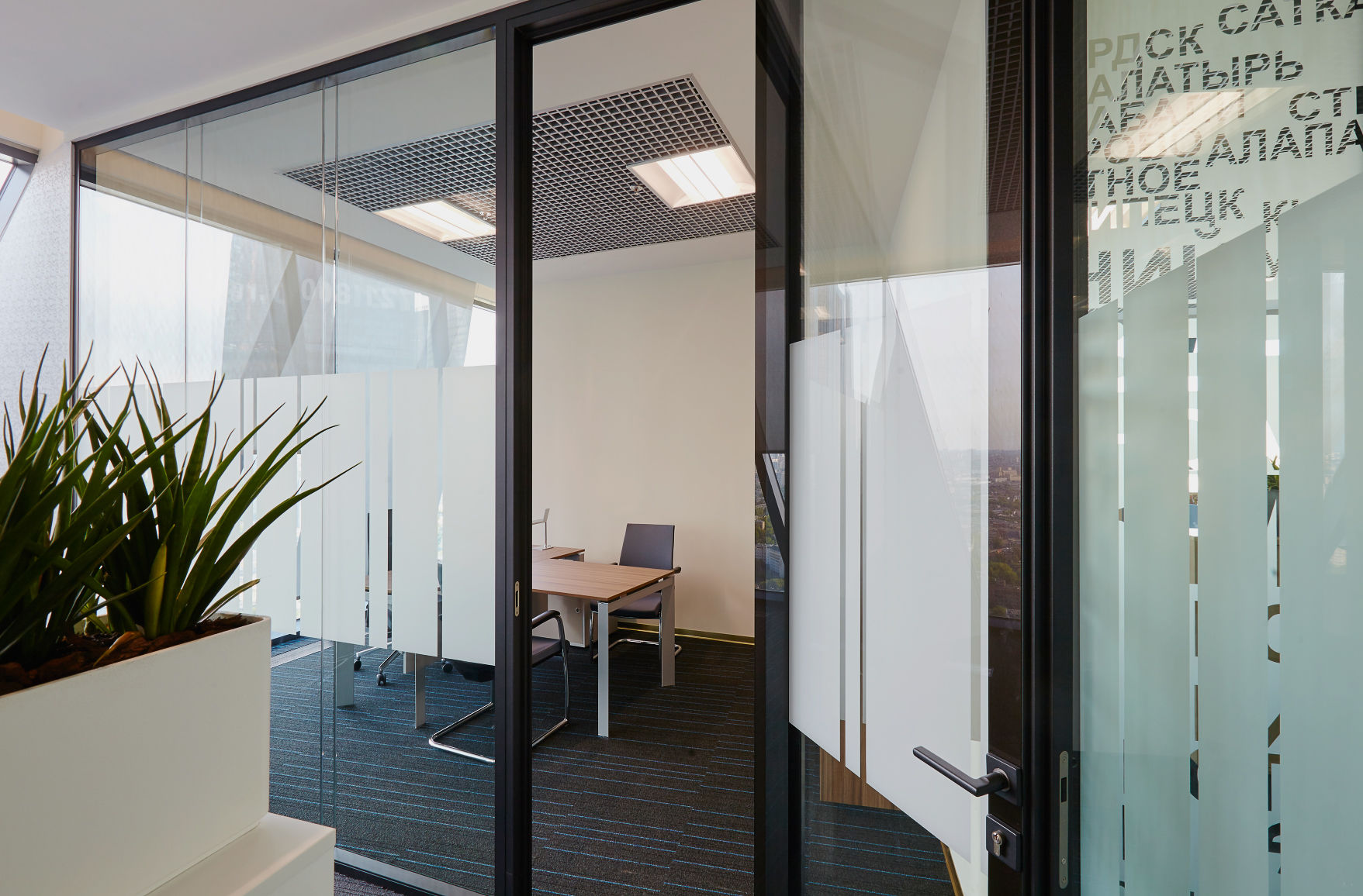 Фото Двері UALCOM-Magic