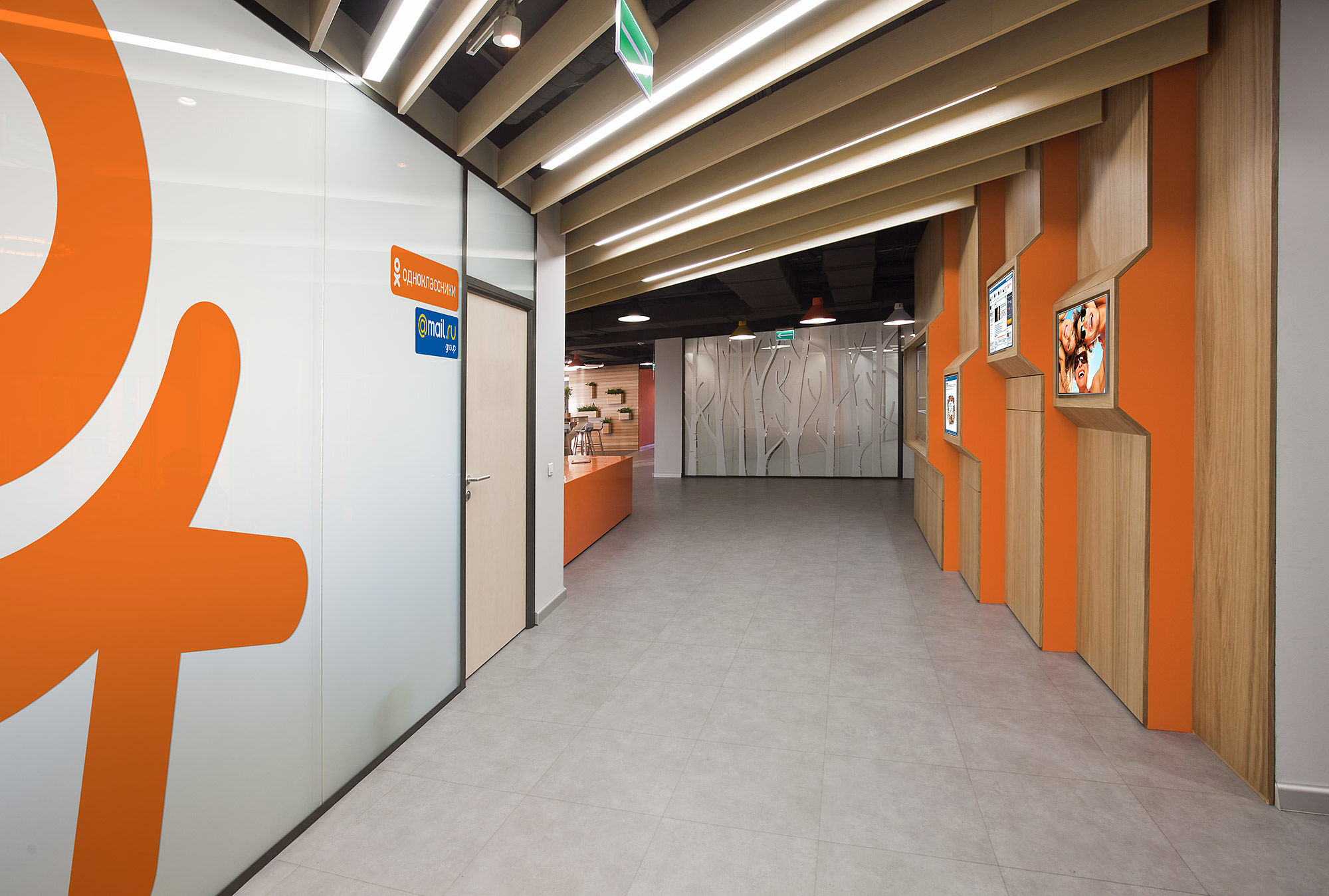 Фото Ламіновані двері