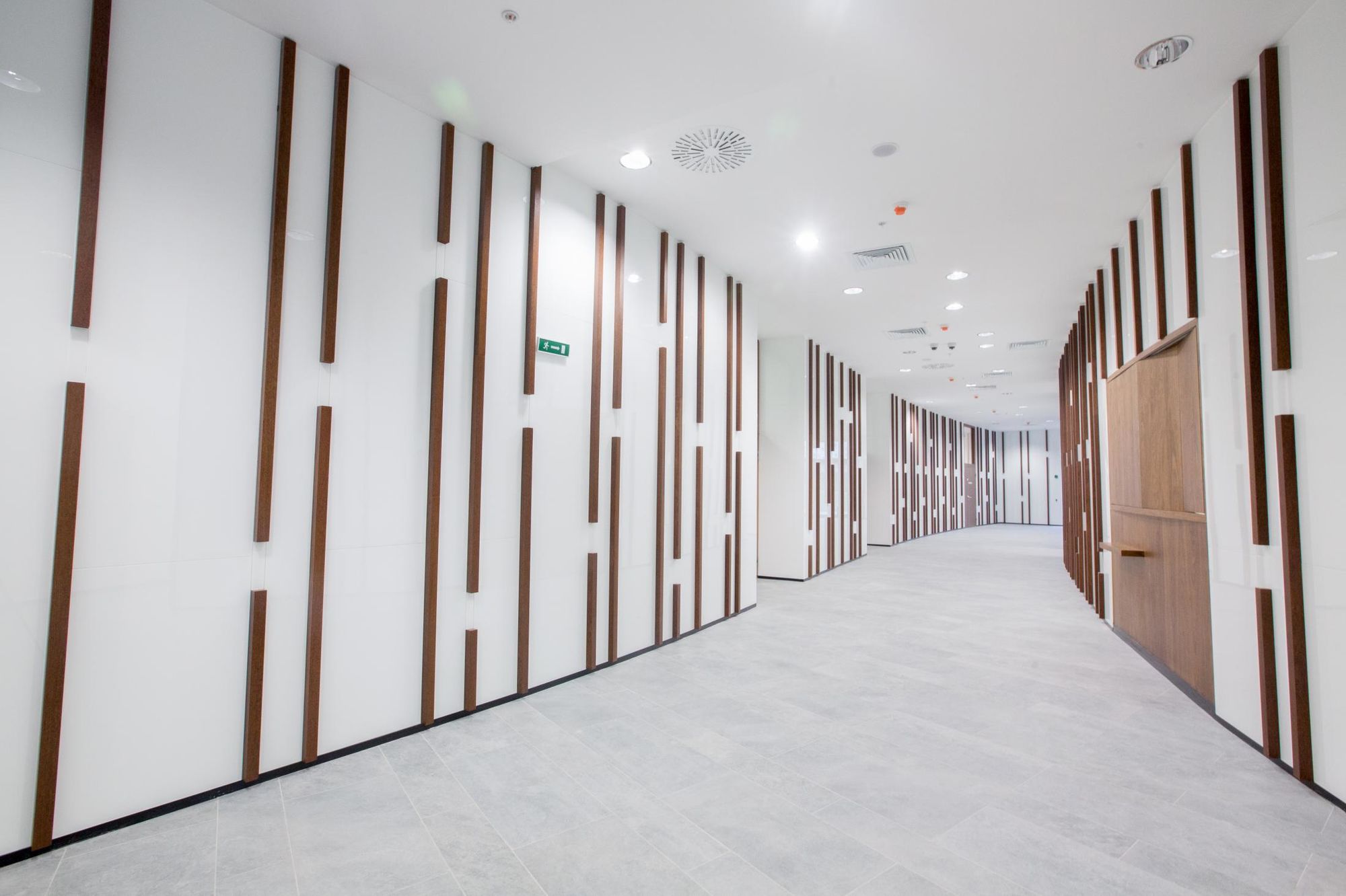 Фото Облицювання панелями UALCOM-Regina