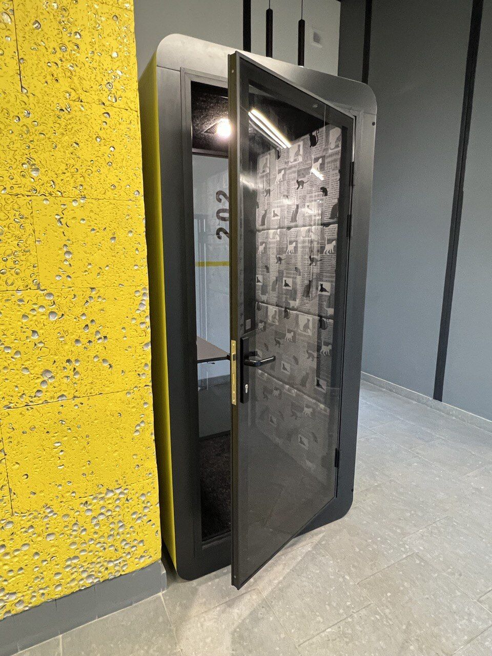 Фото Акустичні кабінки UALCOM