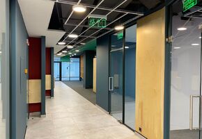 Бек-офіс компанії Нові продукти