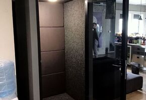 Компанія «Юалком» пильно стежить за тенденціями розвитку функціональності та дизайну офісних приміщень.