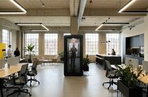 Наші акустичні кабінки вже працюють більше ніж у 100 різних офісах по всій Україні і допомагають командам мати продуктивні дзвінки, переговори та моменти тиші навіть у відкритих просторах.