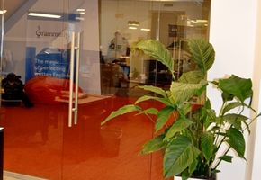 UALCOM-Crystal в проекті Компания 