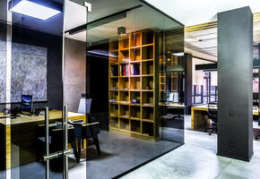 UALCOM-Crystal в проекті IT Компанія S.M.A.R.T. Solutions