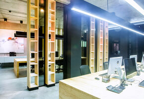 UALCOM-Crystal в проекті IT Компанія S.M.A.R.T. Solutions