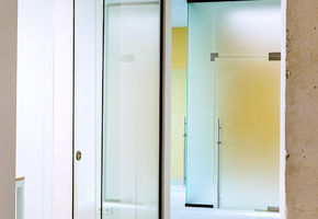 UALCOM-Crystal в проекті IT Компанія S.M.A.R.T. Solutions 2