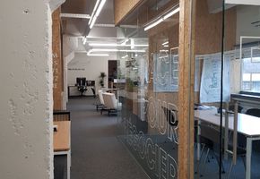 UALCOM-Crystal в проекті Офіс в стилі Loft