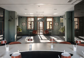 UALCOM-Twin в проекті Неймовірно стильна робота реалізована компанією UALCOM спільно з Архітектурною студією "Дмитра та Романа Селюків".