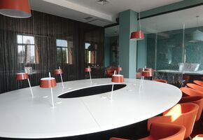 UALCOM-Twin в проекті Неймовірно стильна робота реалізована компанією UALCOM спільно з Архітектурною студією 