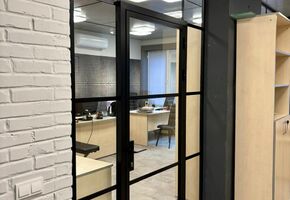 UALCOM-Crystal в проекті Офіс інженерної компанії